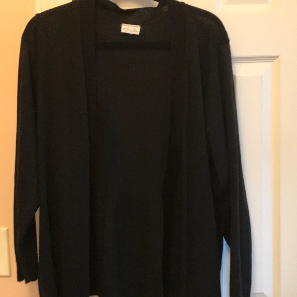 Cardigan sweater